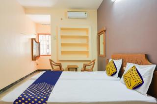 Hotel O Vel Vel Guest House - 3