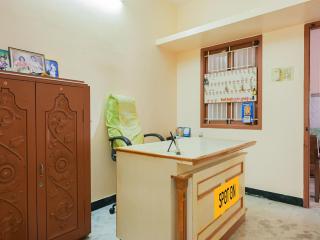 Hotel O Vel Vel Guest House - 0