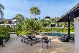 C254 Condo 2BR Pool View Short Walk to Beach - 3