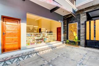 Hotel O Ekslusive Double'n - 7