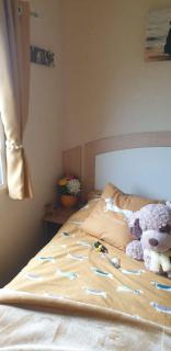 Cosy 4 Berth Caravan At Camber Sands Holiday Park In East Sussex Ref 64123M - 2