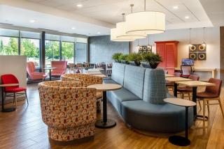 Home2 Suites by Hilton Fargo - 1