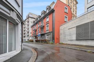 Exclusive studio near city center - Color 4 - 8