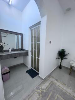 Room in Muscat, Mohsin Place - 7