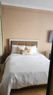 Serene Modern Studio - 8