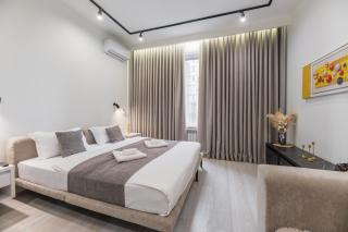 Mega Mall Multi Collection Business Suites - 0