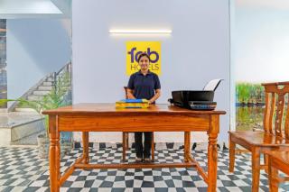 FabHotel The Ax Inn - 9