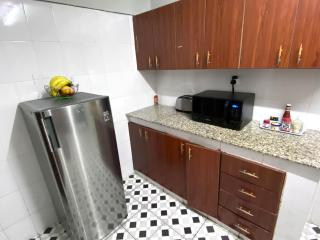 Milimani Executive Suites Pool, GYM, Secure Parking Near Golf Club - 3