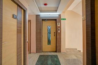 FabHotel Tanvi Grand - 6
