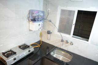 Karoli Dham Premium Retreat In Ujjain - Jāmb - 1