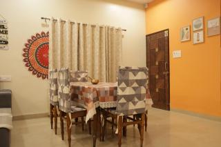 Karoli Dham Premium Retreat In Ujjain - Jāmb - 4