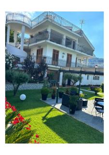 Exclusive Villa with Pool Near Monreale - Monreale - 0