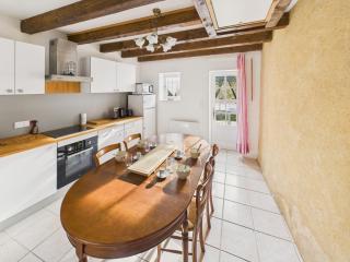 Maison pour 5 - Grande jardin et terrasse - Jacuzzi - 3