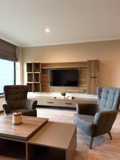 Mountain Sky Hotel - 6