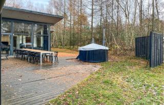 Beautiful Home In Hadsund With Wifi - 3