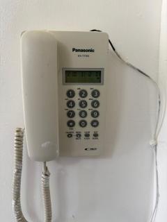 Cozy Burnt-Orange 1-Bedroom Apartment - 7