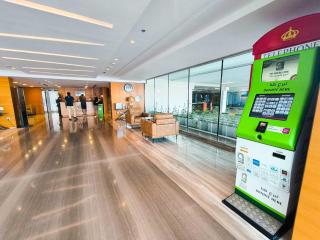 Cozy Island 1BR Escape with Private Beach and Pool - 2