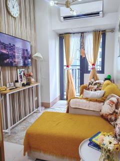 MOA Staycation Haven Cozy 1BR Retreat with Balcony at Shore 3 - 0