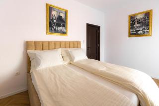 Aurora Exclusive Apartment - 4