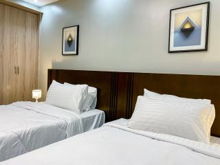 Grace Courts Apartments - 1