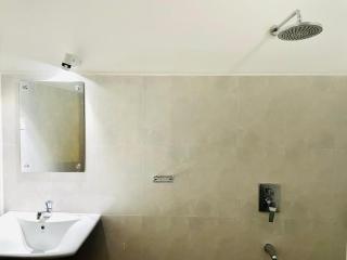 Arrow Beach Hotel - 1