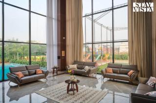 StayVista at Lacielo with Pet-friendly, WiFi, AC - 5