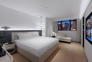 Chongqing Holiday Riverside Hotel - 5