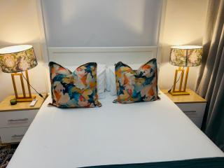 Sarona LoLa E206 - 6