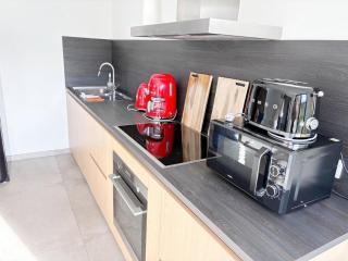 Charming holiday home with garden - 5