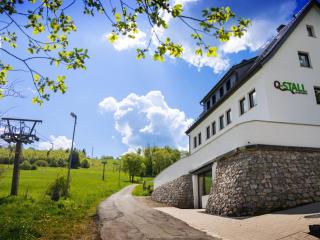 Q-Stall, Apartment 05 - 7