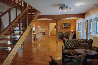 Half of a holiday home, large garden, terrace - 7