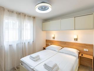 Apartments Arti Homes Rab Banjol - Two Bedroom Apartment With Terrace Arti 4 - 9