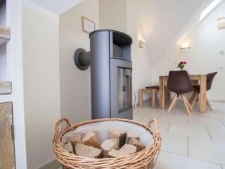 By the Sea 2 Modern Retreat - 3