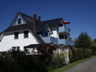 By the Sea 2 Modern Retreat - 0