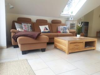 By the Sea 2 Modern Retreat - 5