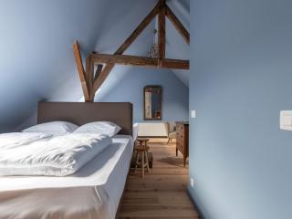 Spacious holiday home with sunny terrace - 7