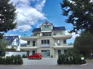 The House of Port Haf 2 - 8