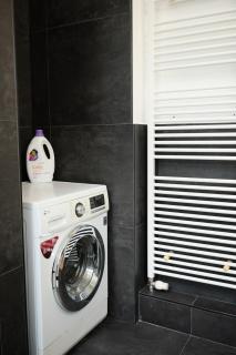 Cozy Parisian-Style Flat in Antwerp Zuid - 8