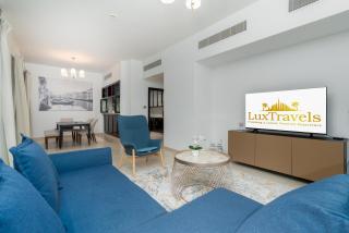 Lux BnB Travo Tower I Private Garden I Lake View - 2