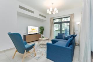 Lux BnB Travo Tower I Private Garden I Lake View - 4