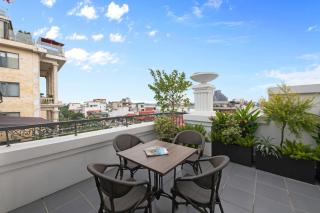 Nature Hotel - Lac Long Quan - 4