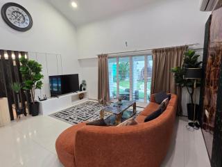 5 Bedroom Villa With Private Pool By Perkasa - 2