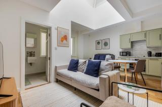 Blueground Fitzrovia view LON-657 - 9