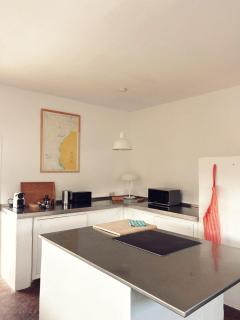 Asulito 400 m2 house with pool - 8