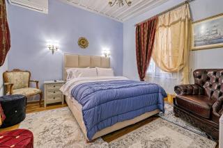 Theodoros Kolokotronis - Pandora - 6