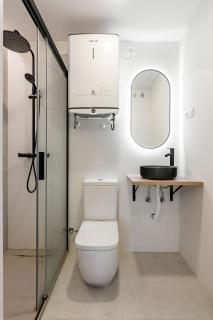 Square Rooms by Charming, cerca del aeropuerto y con un mini gym - 2