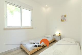 #074 Casa dos Arcos by Home Holidays - 6
