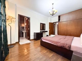 Chic 3BR Stay With Green Surroundings - 5
