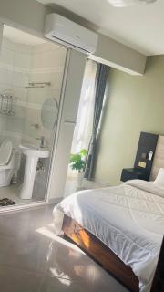 Opal Heights Hotel - 4