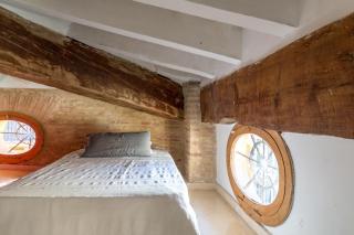 A 16th Century Attic Penthouse with 2 Terraces - 4
